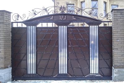оригинальный дизайн кованых ворот