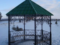 кованая беседка садовая